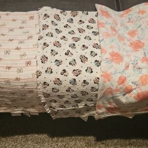 Disney Pink and Cream Blanket Set for Cozy Comfort